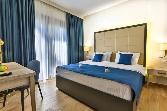 غرفة اقتصادية بسريرين منفصلين بإطلالة على الحديقة، Hotel Harmony by Aycon 2/4