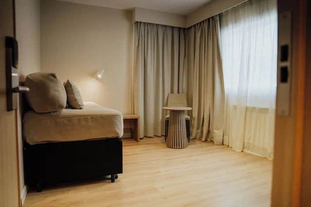 جناح جونيور بسرير مزدوج وسرير فردي، LAS LENGAS HOTEL 6/8