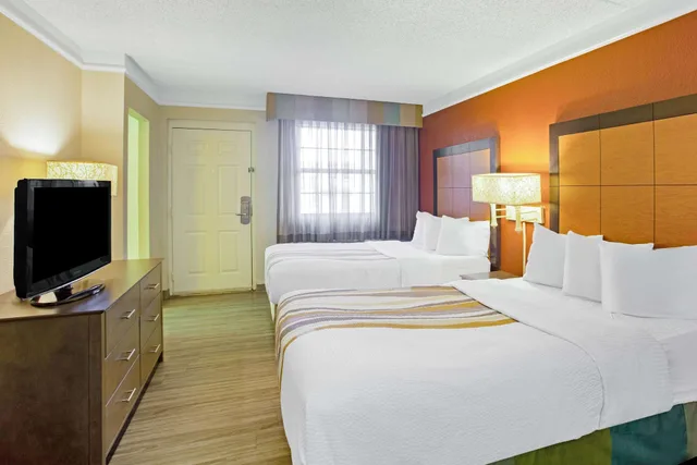 Room, 2 Double Beds, La Quinta Inn Victoria 1/5