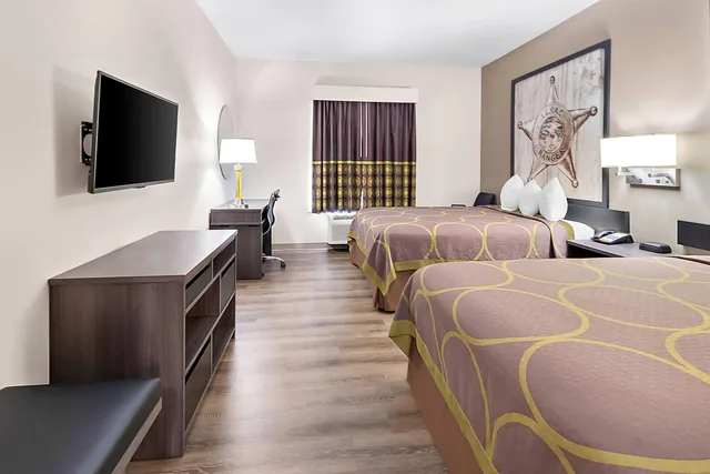 غرفة بسريرين كوين، Super 8 by Wyndham Fort Worth Stockyards 3/6