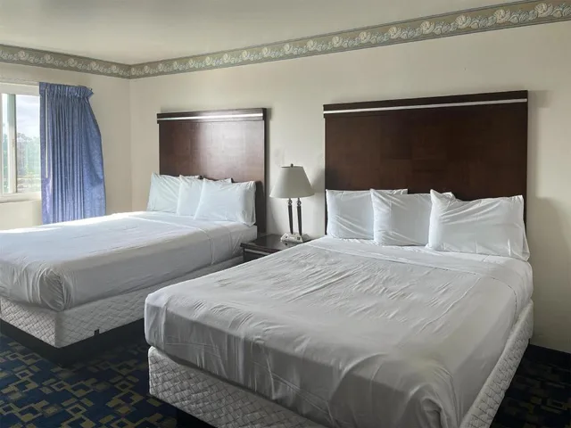 جناح بسريرين كوين، Motel6 Oceanside CA Marina Camp Pendleton 3/7