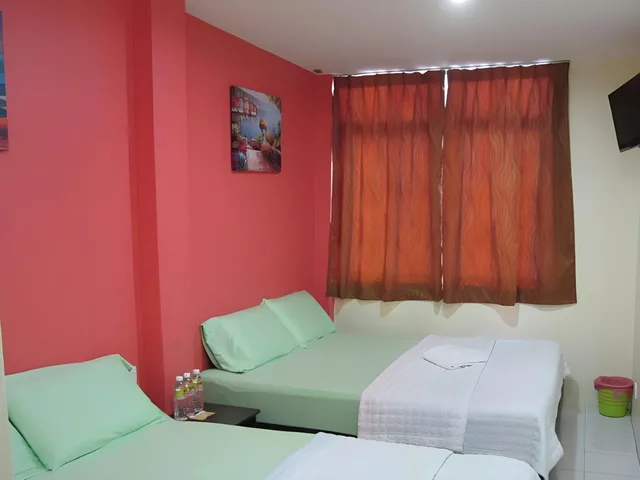 غرفة قياسية رباعية، Best Seven Motel 2/2