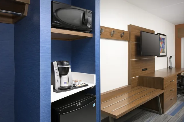 جناح بسرير كينج لذوي الإعاقة، Holiday Inn Express Suites College Park University Area 6/6