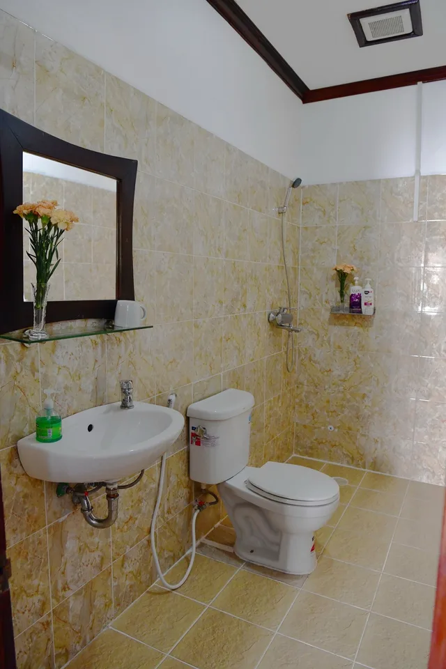 غرفة سوبيريور بسرير كينج، Thatsaphone Hotel 6/6