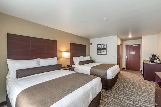 غرفة بسريرين كوين لذوي الإعاقة، Cobblestone Inn & Suites - Fairfield Bay 1/5