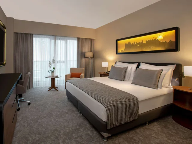 Superior, Double Bed, Movenpick Diyarbakir 1/4