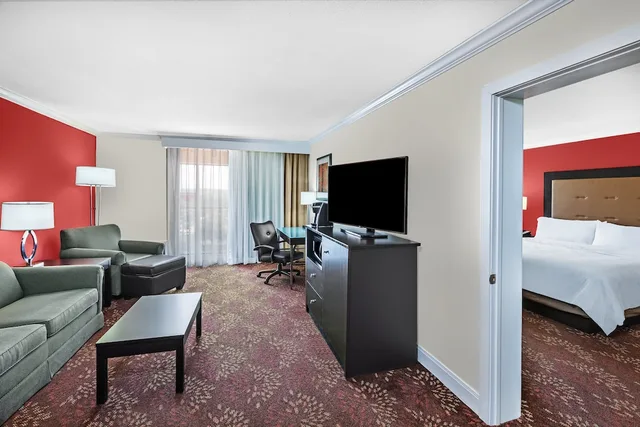 غرفة قياسية بسريرين مزدوجين لذوي الإعاقة، Holiday Inn Tyler-Conference Center, an IHG Hotel 2/5