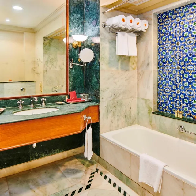جناح ملكي، The Ummed Jodhpur Palace Resort & Spa 2/3