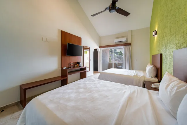 Junior Suite, Villas Coral Huatulco 1/3