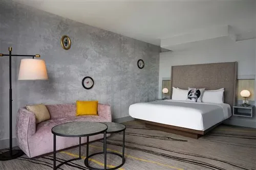 Room, Single, The Starling Atlanta Midtown, Curio Collection by Hilton 1/2