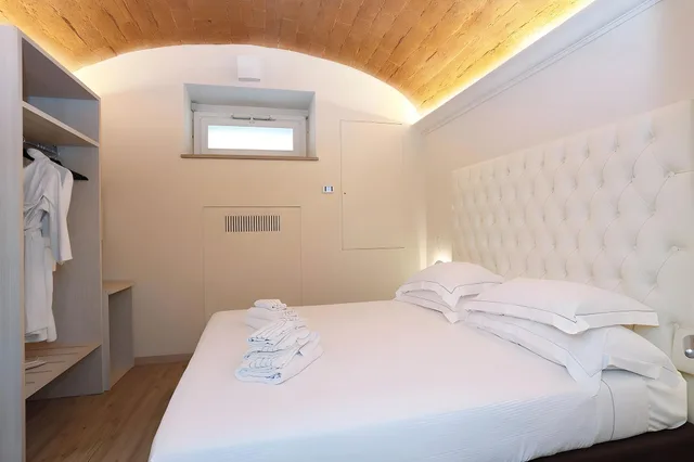 Relax, Spa, Basement، Florence Luxury Guest House 1/1