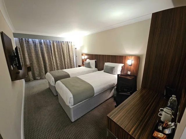 غرفة قياسية بسريرين منفصلين، Dancenter Lux Resort London City M25 6/7