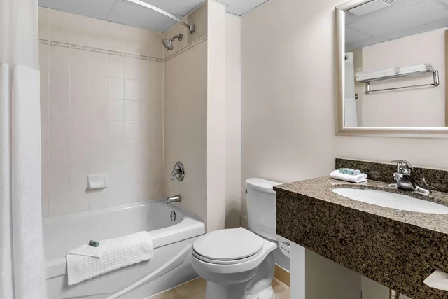 Executive, King Bed, Best Western Halton Hills 4/4