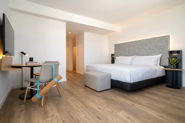 Room, Double Bed, Terrace, INNSiDE Madrid Valdebebas 1/3