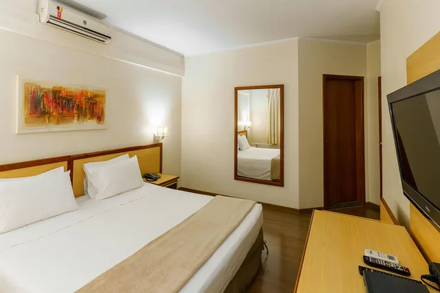 غرفة قياسية بسرير مزدوج، Hotel Augusta Boulevard 1/5
