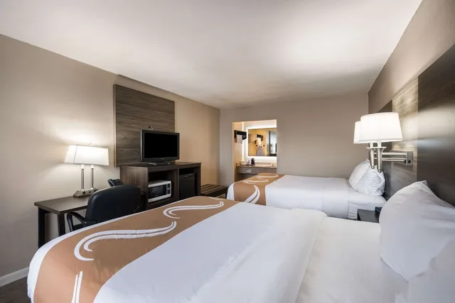 غرفة قياسية بسريرين كوين، Quality Inn Gastonia East 3/4