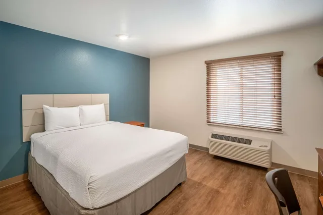 Suite, Queen Bed, WoodSpring Suites Corpus Christi 1/2