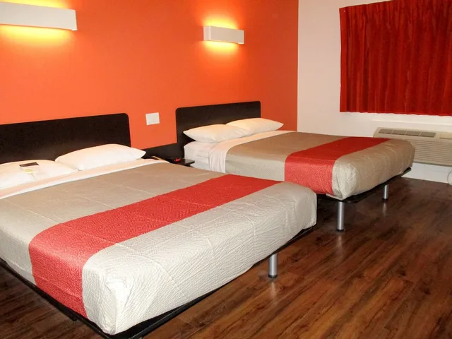 غرفة ديلوكس بسريرين كوين، Motel6 Moncton, NB 3/10