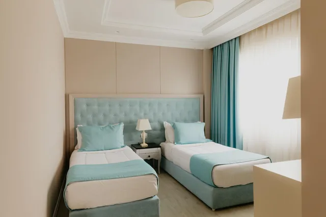 غرفة عائلية بسريرين كينج، Flower Hotels & Resorts 2/2