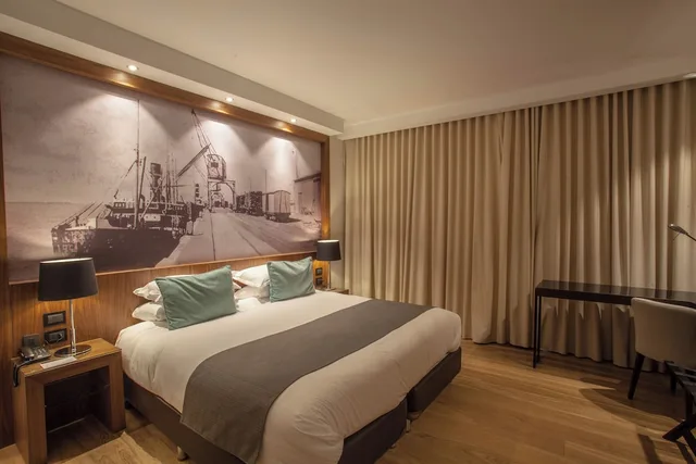 غرفة تنفيذية بسرير مزدوج وسرير فردي، PUERTO NORTE DESIGN HOTEL 1/1