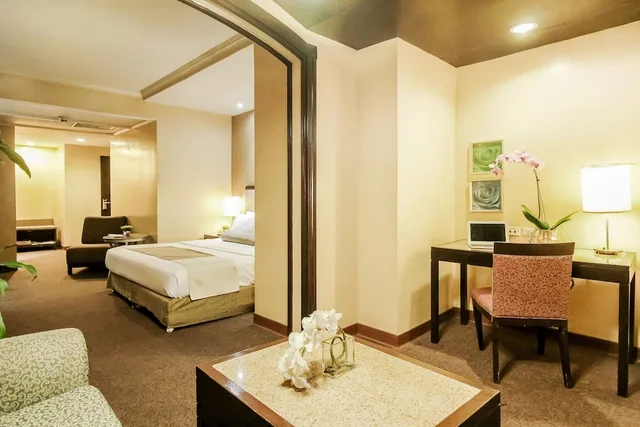 جناح استوديو بسرير كينج، Makati Palace Hotel 4/4