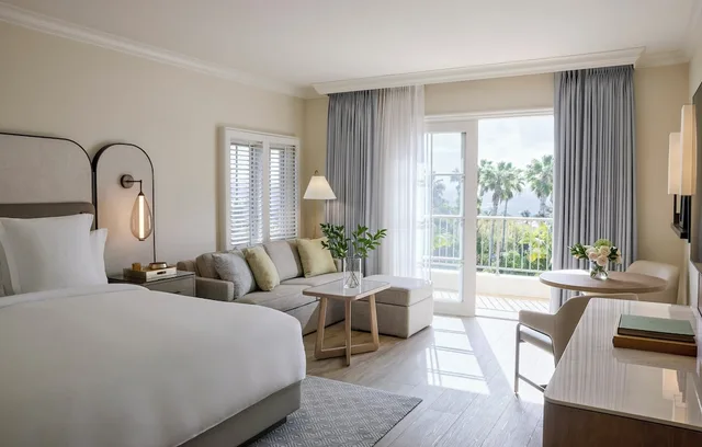 غرفة بسرير كينج بشرفة، Four Seasons Residence Club Aviara North San Diego 1/5