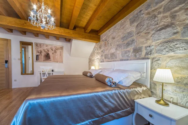 غرفة ديلوكس بسرير مزدوج أو سريرين منفصلين في الملحق، Villa Split Heritage Hotel 7/10