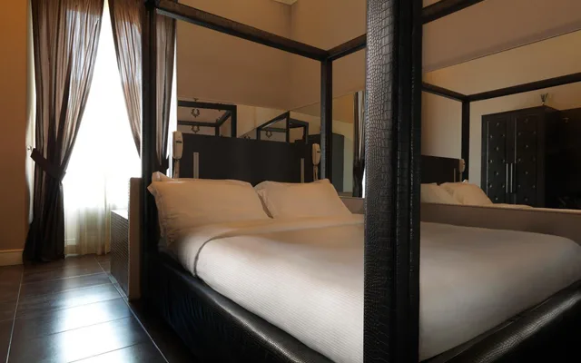 غرفة ديلوكس بسرير مزدوج بحوض استحمام، LE REVE DE NAIM Rome 1/7