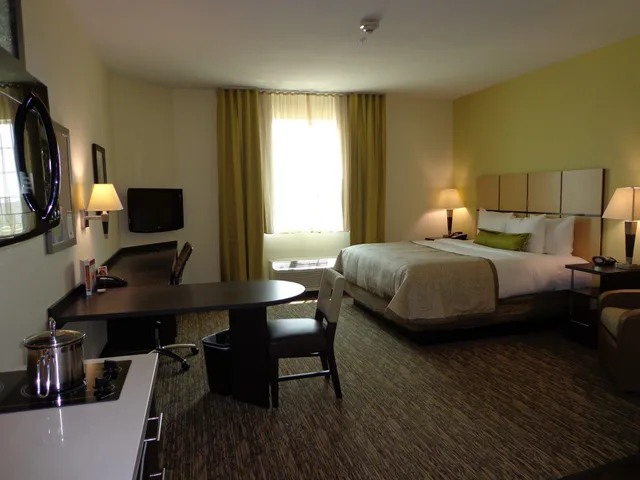 جناح بسرير كينج، Candlewood Suites Odessa 1/4