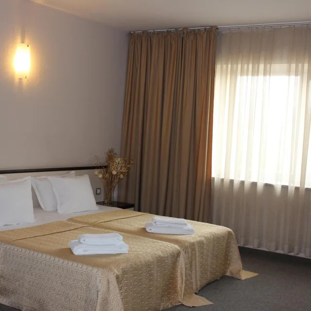 Room, Double or Twin Bed, Kendros Hotel 2/6