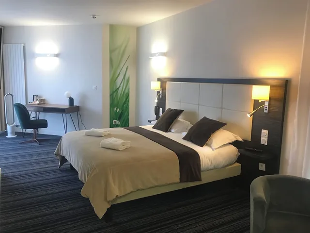 Vip, Suite, King Bed، The Originals City, Hotel La Verriaire, Cholet Sud 3/4