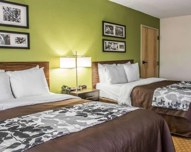Room, Double Bed, Sleep Inn & Suites Cullman I-65 exit 310 2/6