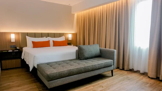 غرفة سوبيريور مزدوجة، Grand Zuri Pekanbaru 3/8