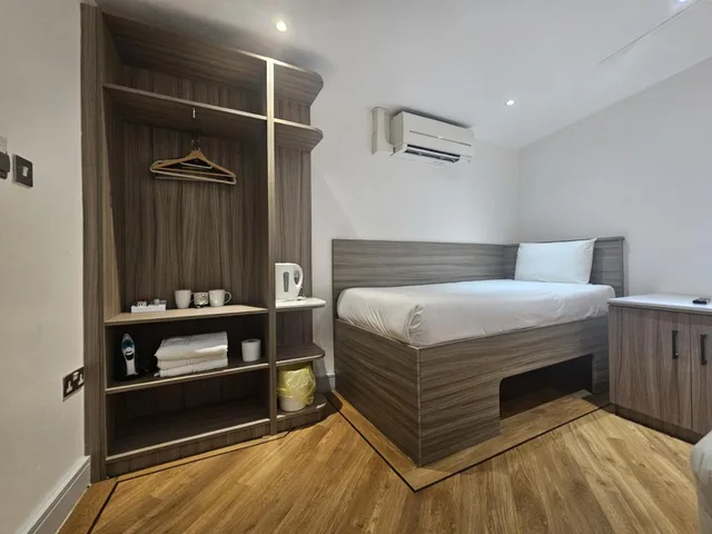 Room, Triple, No Window، Printworks Hotel 5/7