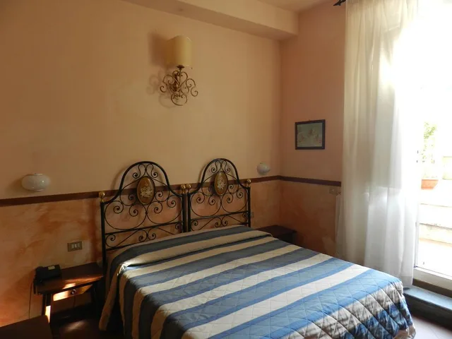 غرفة تُحدَّد عند الوصول، Hotel Monica 1/1