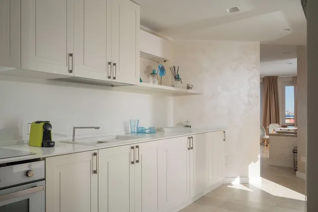 بنتهاوس سيغنتشر بسريرين كوين بإطلالة على البحر، Villa Giada Luxury Boutique 9/10