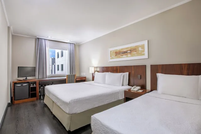 Superior, Triple, 1 King and 1 Single Beds, Sao Paulo Nacoes Unidas Affiliated by Melia 1/4