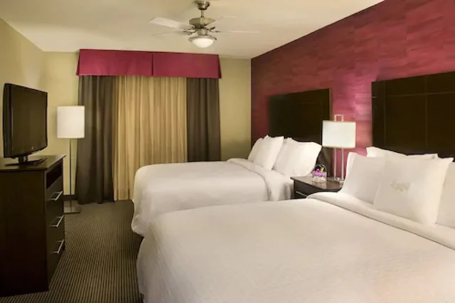 جناح بسرير كينج وسريرين كوين وسريرين كوين بغرفتي نوم، Homewood Suites by Hilton Toronto Vaughan 2/10
