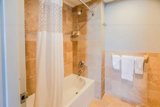 1 Bedroom, Suite, Gulf Front, 2 Balconies, Kitchen، Hampton Inn Pensacola Beach 3/4