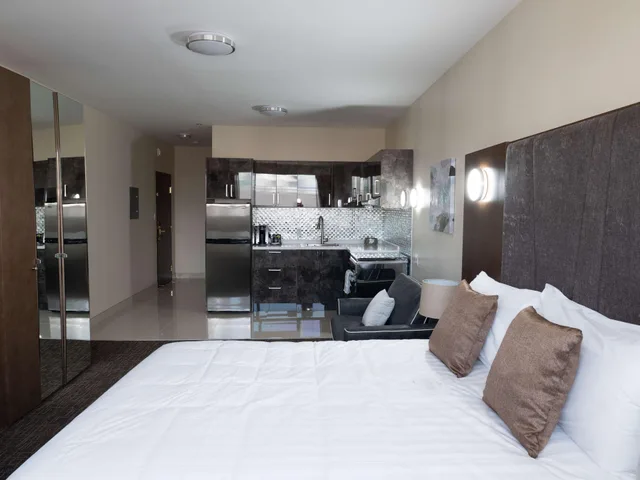جناح بسرير كينج، Hotel Montreal Metropolitan, an Ascend Collection Hotel 4/8