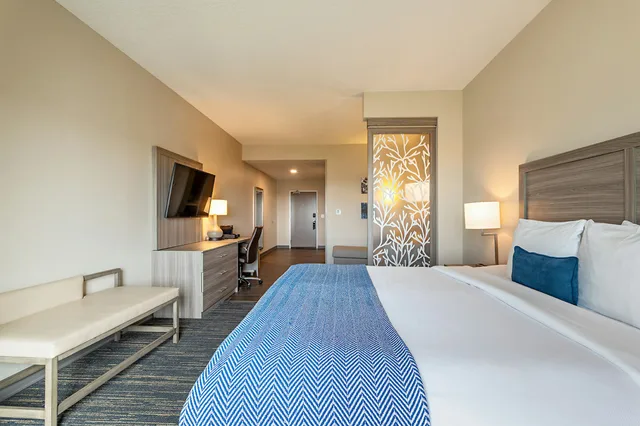 Master, Suite, King Bed، Pestana Orlando Suites Lake Buena Vista 4/10