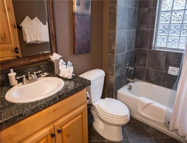 جناح بسريرين كوين بغرفة نوم واحدة، Silverado Lodge 6/10