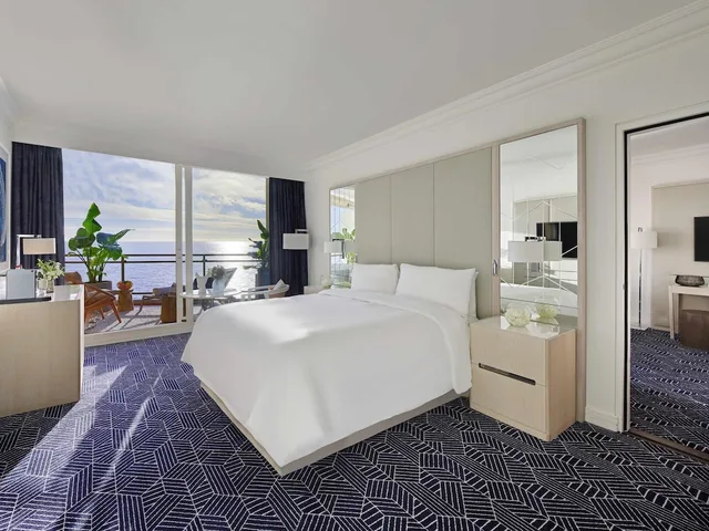 جناح بسرير كينج بإطلالة على البحر بشرفة، Fairmont Monte Carlo 3/8