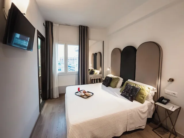غرفة كلاسيكية مفردة بسرير كوين، Art Hotel Milano 8/10