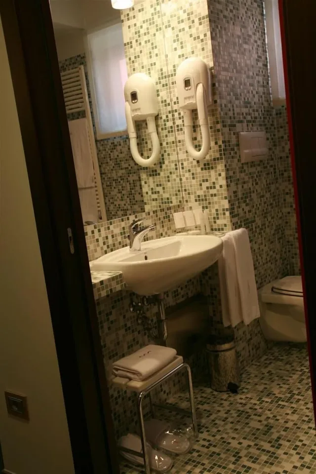 غرفة مفردة بسرير مزدوج، Hotel Don Guglielmo 1/1