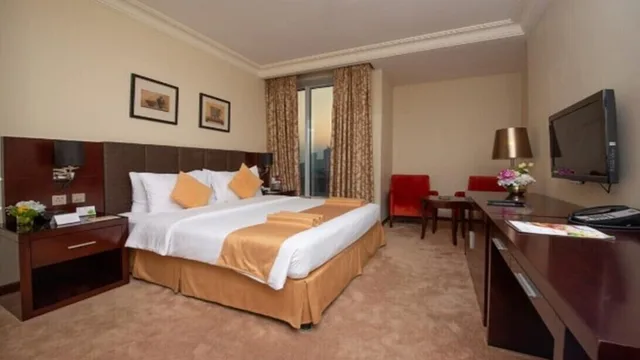 غرفة قياسية بسرير كينج، فندق كورب كورنيش الخبر(Corp Al Khobar Corniche Hotel) 4/7