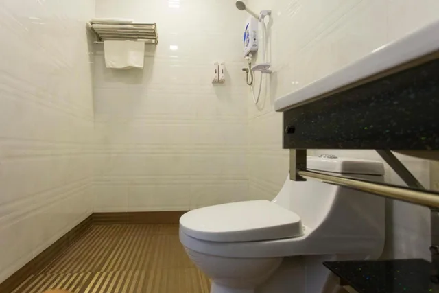 Deluxe, Twin Beds, No Window، Aloha Hotel Sdn Bhd 4/4