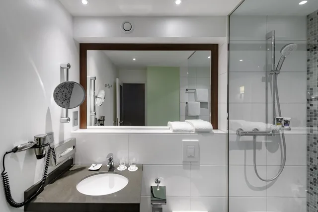 غرفة بريفيليج بسرير كينج مع أريكة، Mercure Hotel Stuttgart Sindelfingen an der Messe 10/10