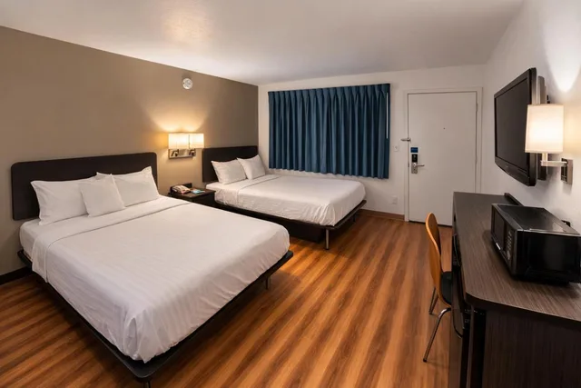 غرفة رباعية، Motel6 Blythe, CA 3/10