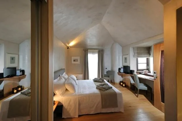 Honeymoon, Valeni Boutique Hotel 4/8